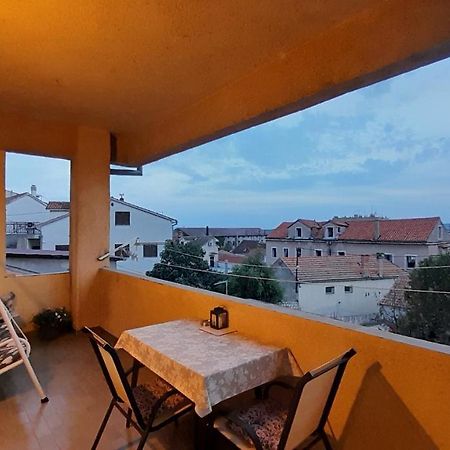 Apartment Gulin シベニク エクステリア 写真