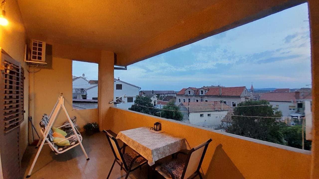 Apartment Gulin シベニク エクステリア 写真