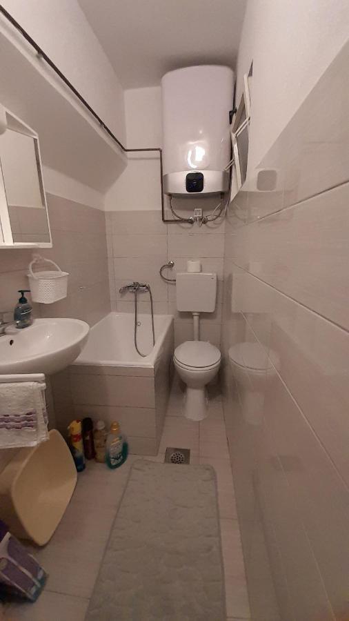Apartment Gulin シベニク エクステリア 写真